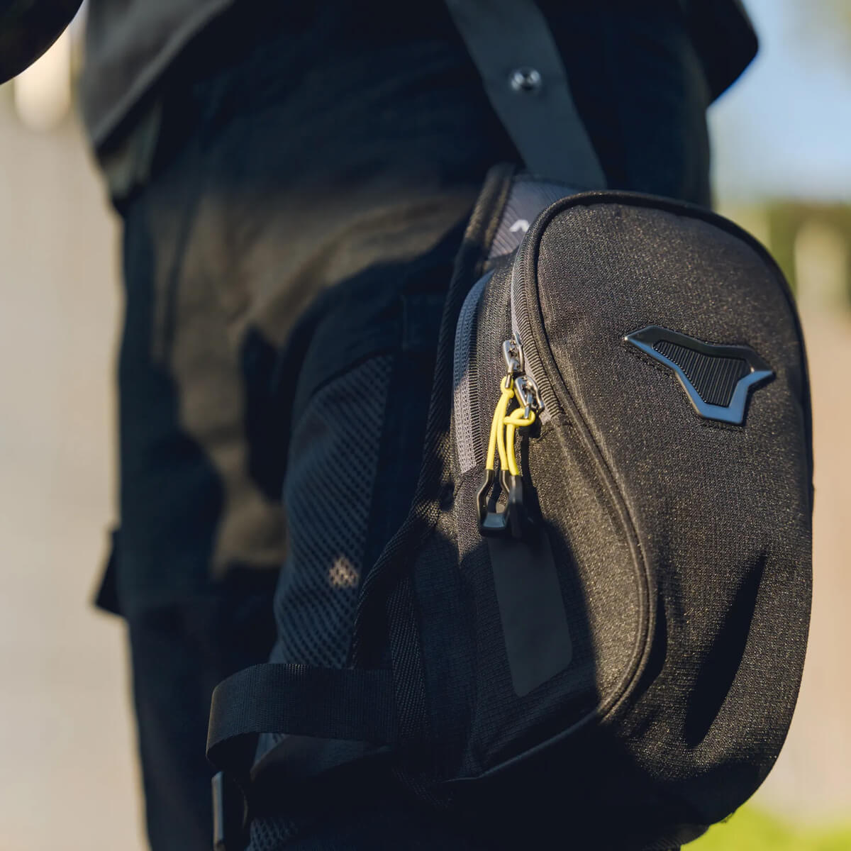 Bolsa de Perna Moto Premium MACNA