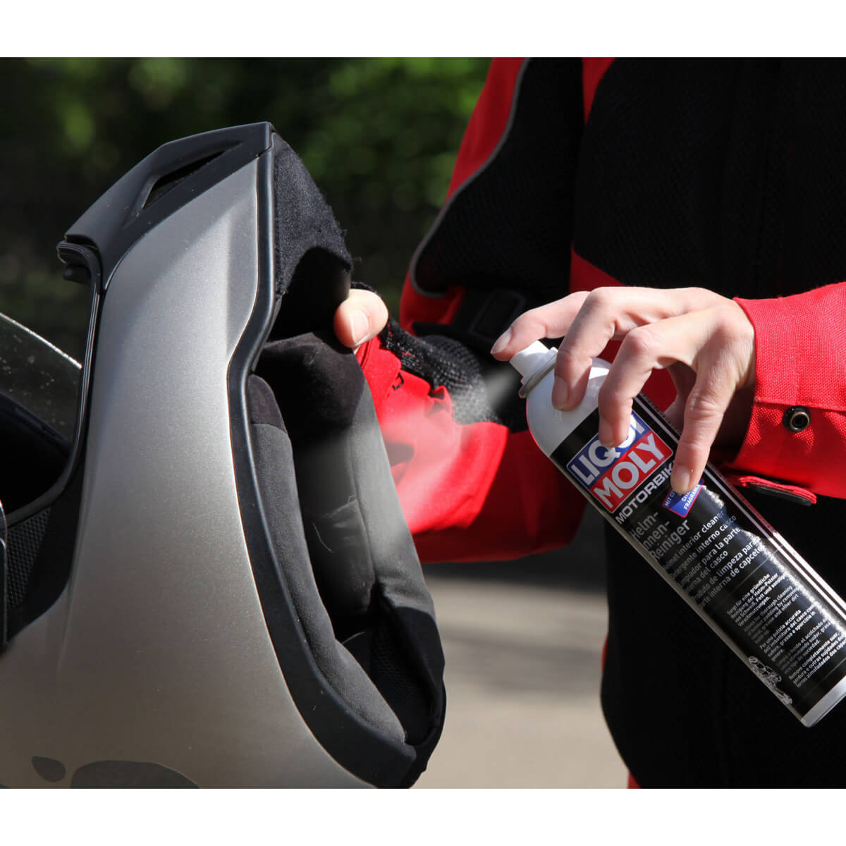 Spray Limpeza Interior de Capacetes 300ml LIQUI MOLY