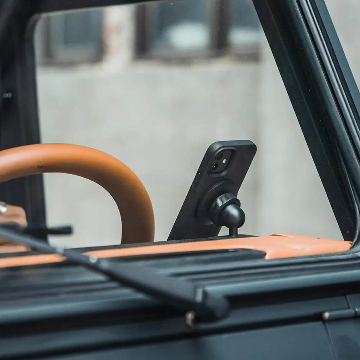 Suporte Telemóvel Carro Para Tablier QUAD LOCK
